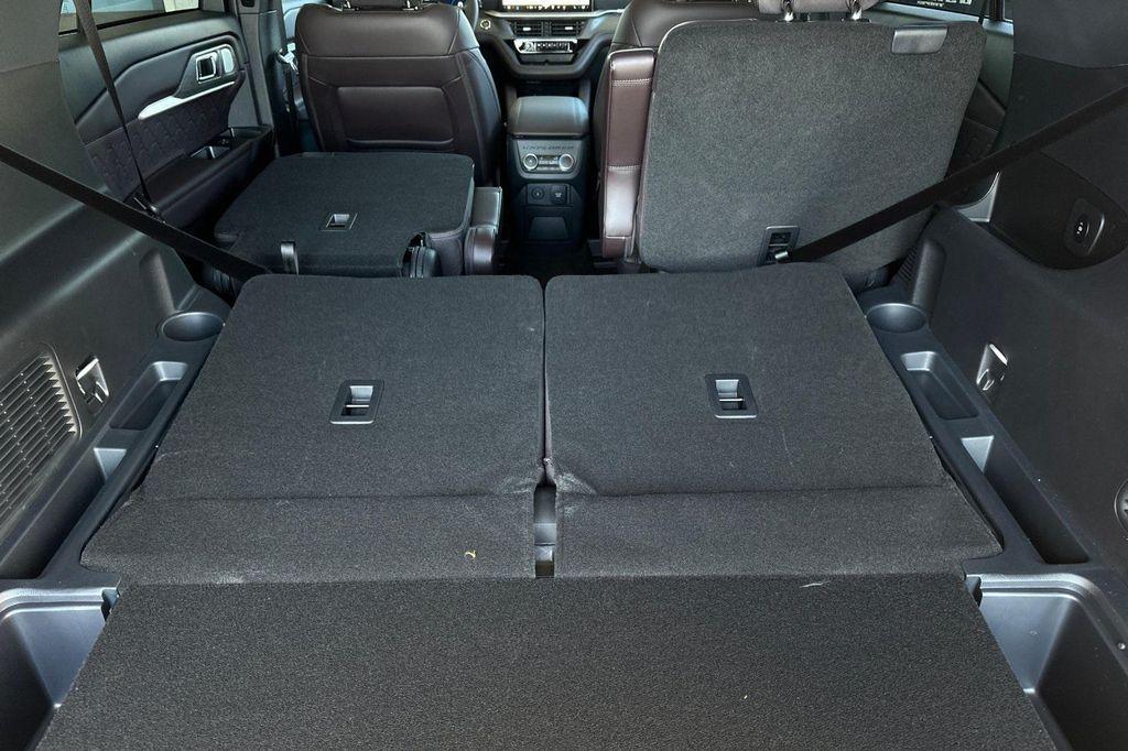 new 2025 Ford Explorer car, priced at $57,243