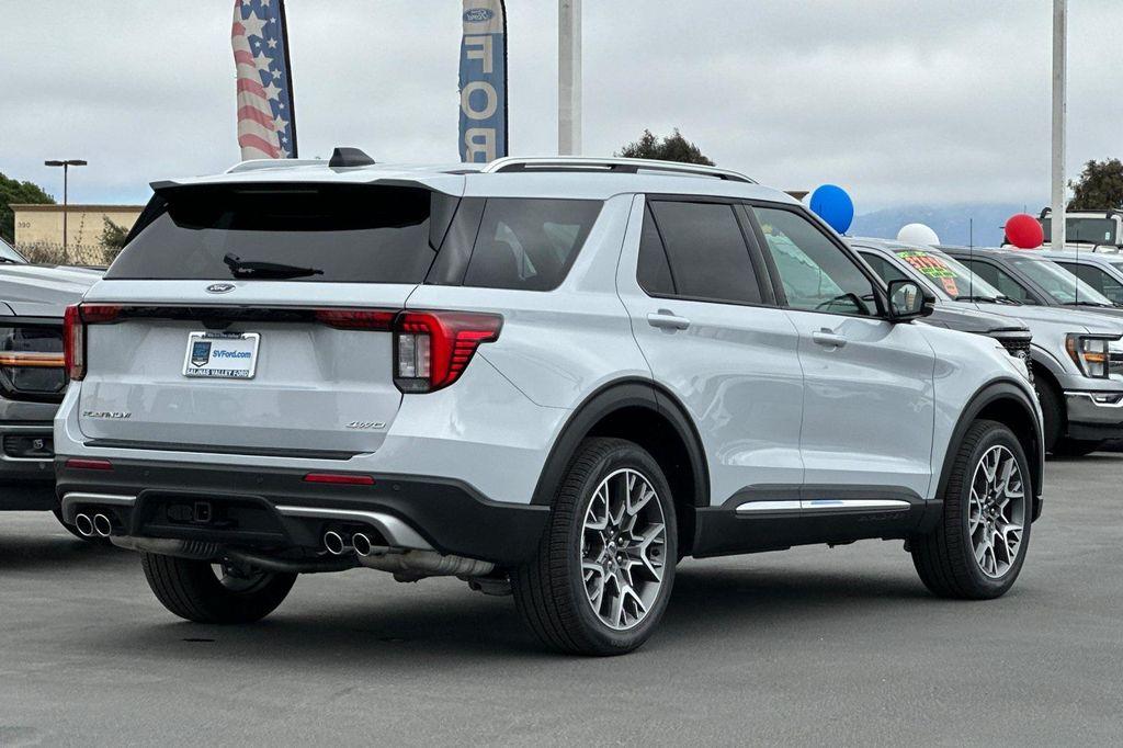 new 2025 Ford Explorer car, priced at $56,374