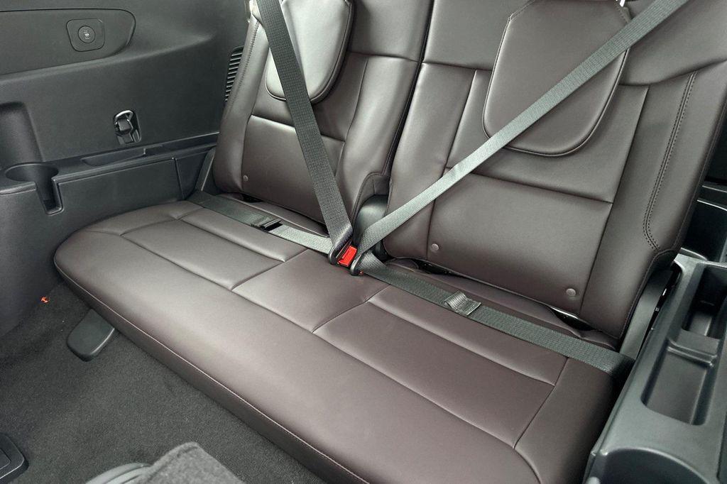new 2025 Ford Explorer car, priced at $56,374