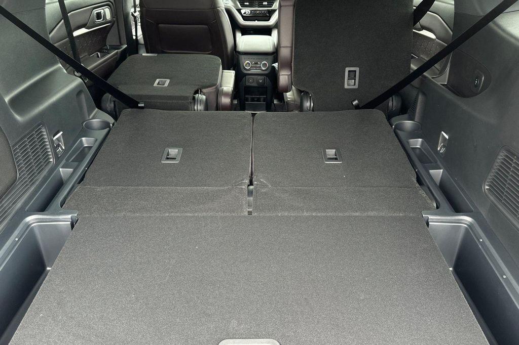 new 2025 Ford Explorer car, priced at $56,374