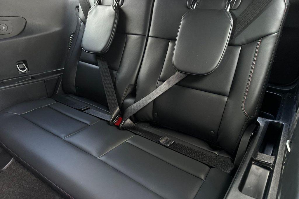 new 2025 Ford Explorer car, priced at $55,150