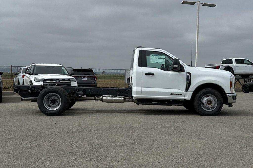 new 2025 Ford F-350 car, priced at $62,466