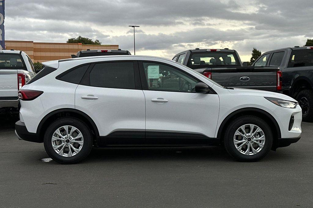 new 2025 Ford Escape car, priced at $24,980