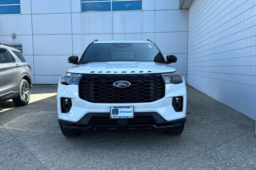 new 2025 Ford Explorer car, priced at $44,962