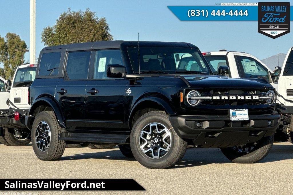 new 2025 Ford Bronco car, priced at $50,230