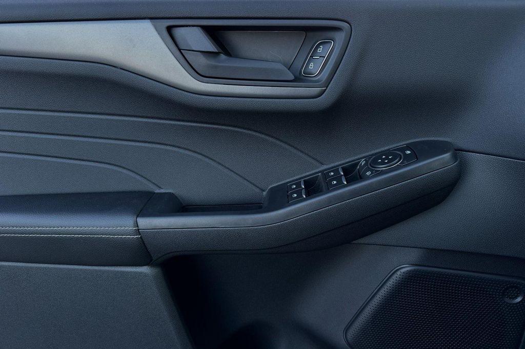 new 2025 Ford Escape car, priced at $24,980