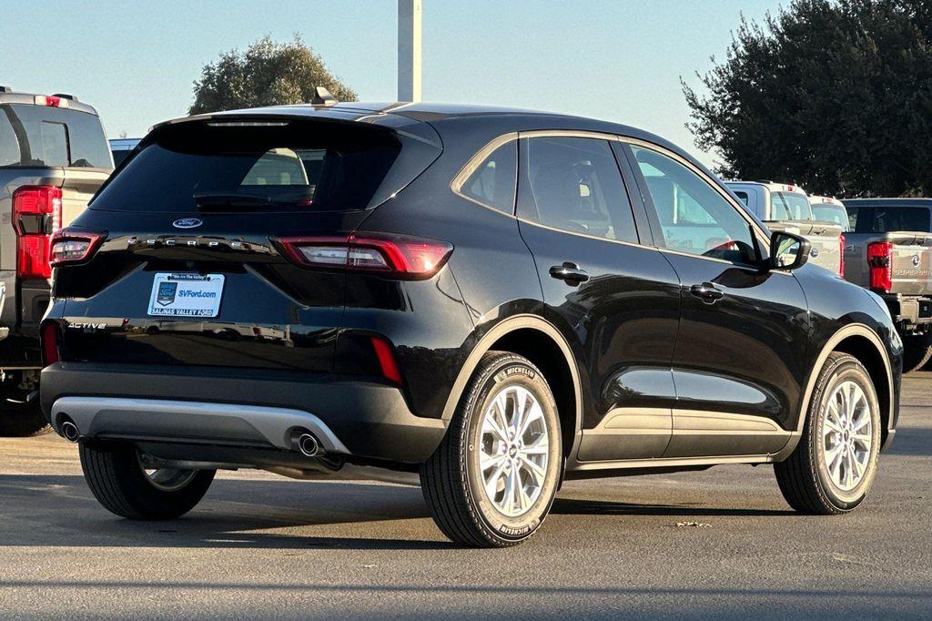 new 2025 Ford Escape car, priced at $24,980