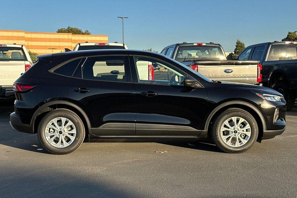 new 2025 Ford Escape car, priced at $24,980