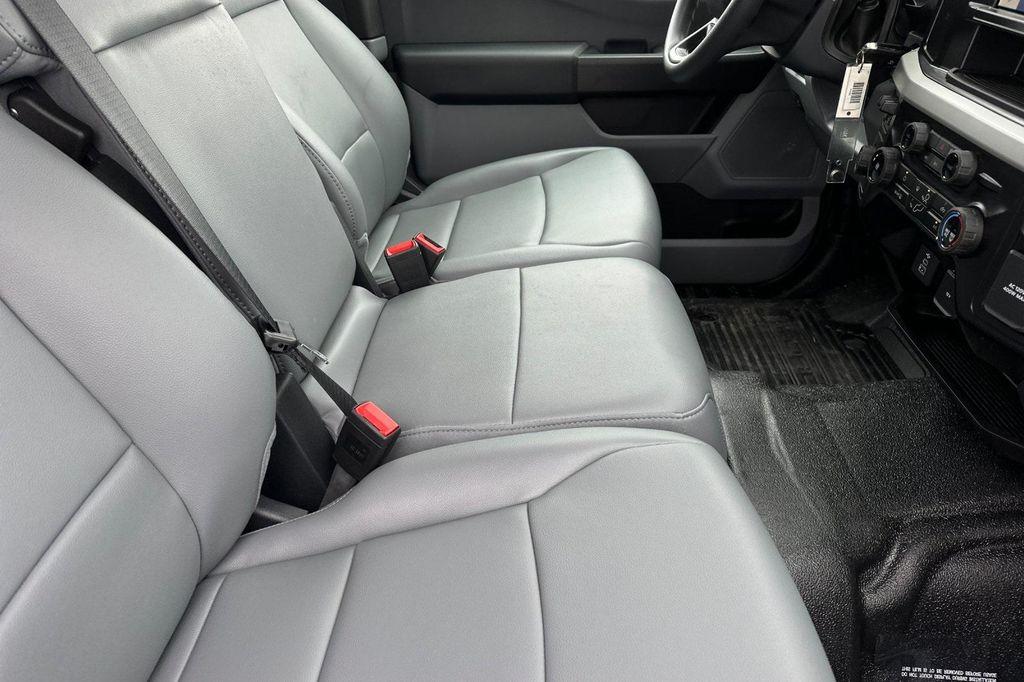 new 2025 Ford F-350 car, priced at $68,095