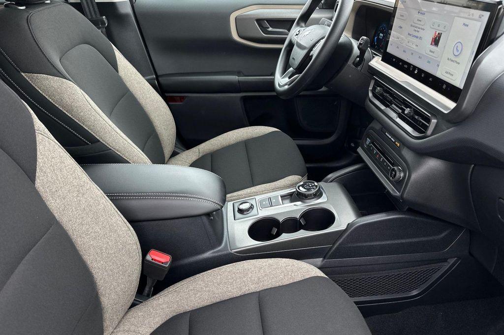 new 2025 Ford Bronco Sport car, priced at $30,775