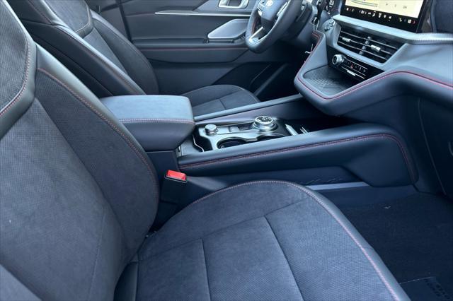 new 2025 Ford Explorer car, priced at $61,725