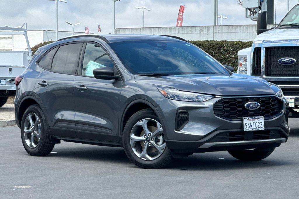 new 2025 Ford Escape car, priced at $28,644