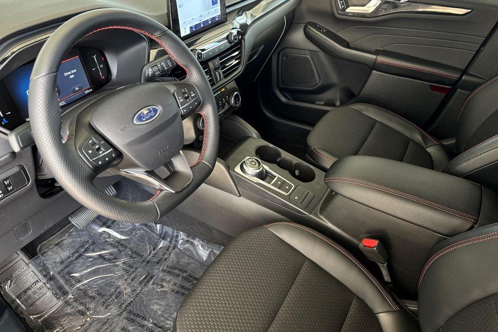 new 2025 Ford Escape car, priced at $28,644