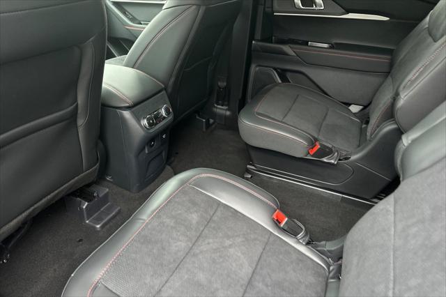new 2025 Ford Explorer car, priced at $56,350