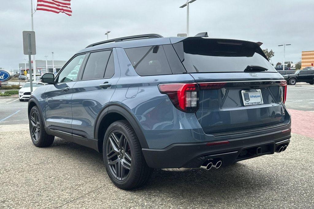 new 2025 Ford Explorer car, priced at $54,850
