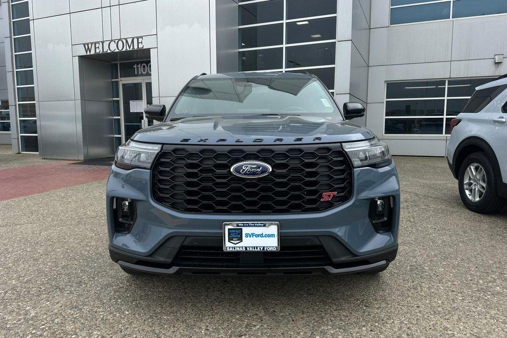 new 2025 Ford Explorer car, priced at $54,850