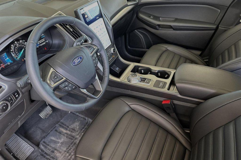 new 2024 Ford Edge car, priced at $41,601
