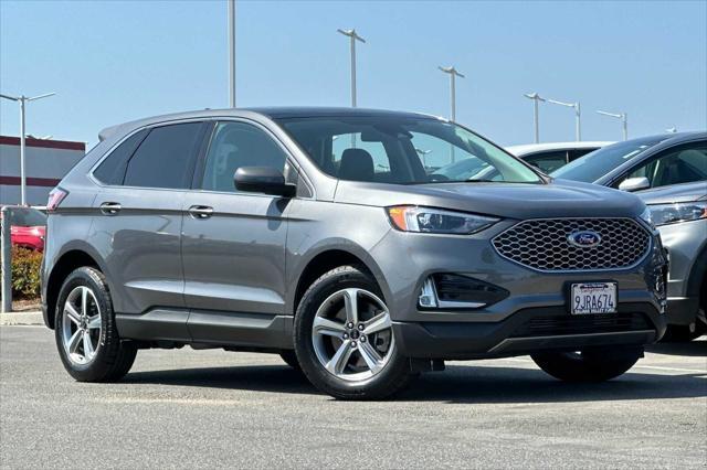 new 2024 Ford Edge car, priced at $40,101