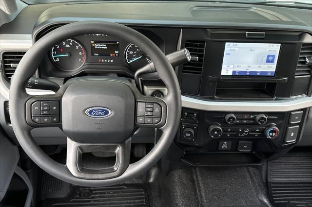 new 2025 Ford F-250 car, priced at $51,855