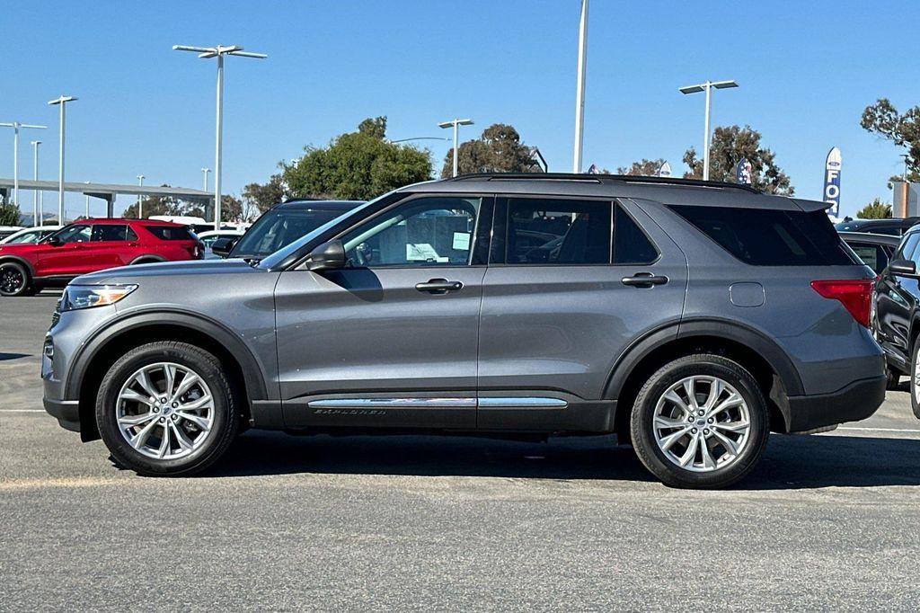 new 2024 Ford Explorer car, priced at $44,829