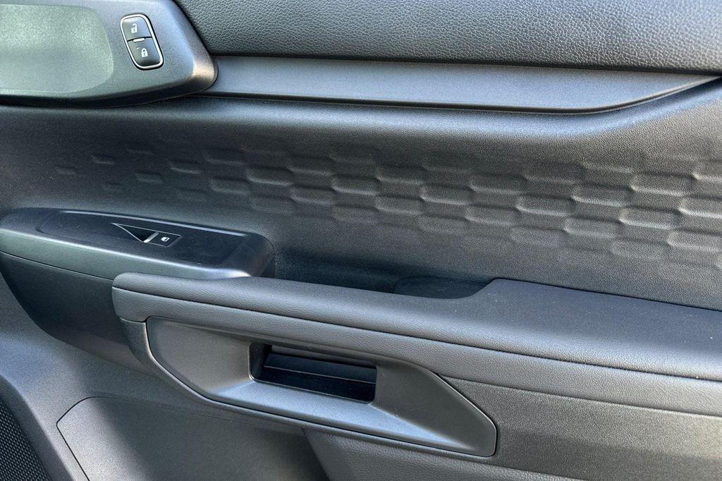 new 2025 Ford Ranger car, priced at $33,746
