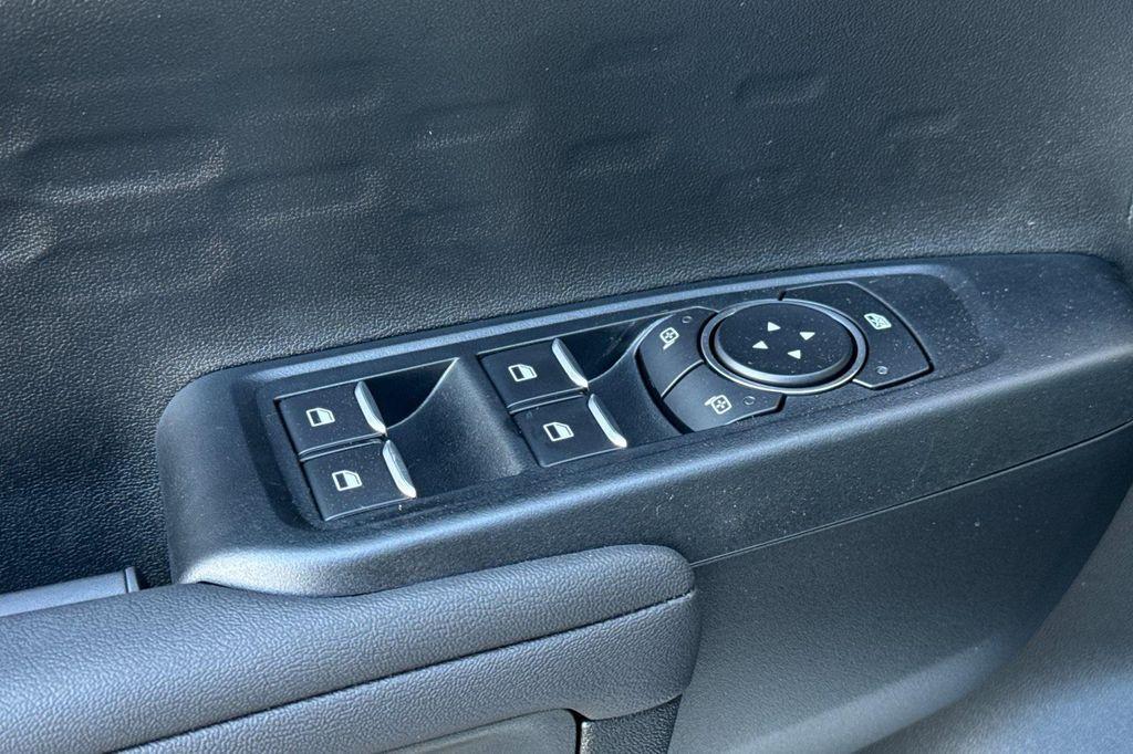 new 2025 Ford Ranger car, priced at $33,746