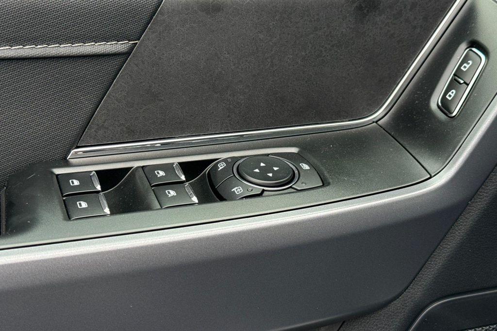 new 2025 Ford F-150 car, priced at $61,561