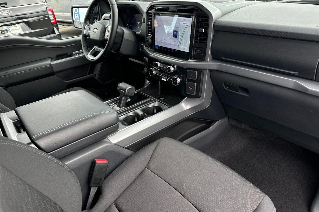 new 2025 Ford F-150 car, priced at $61,561