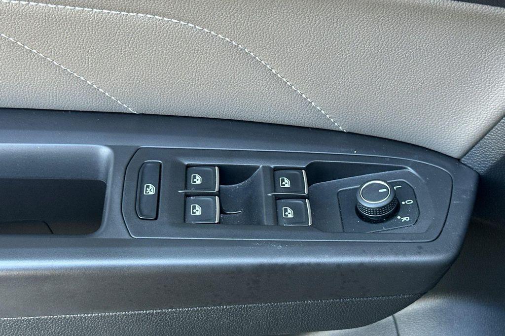 used 2022 Volkswagen Atlas car, priced at $28,995