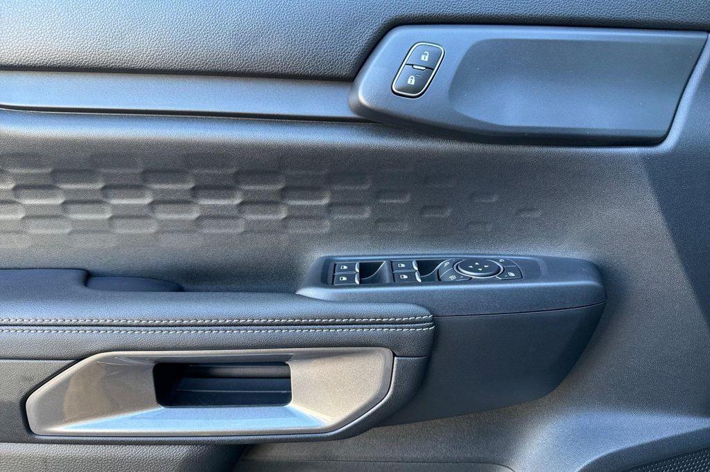 new 2025 Ford Ranger car, priced at $41,896
