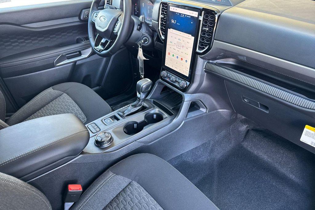 new 2025 Ford Ranger car, priced at $41,896
