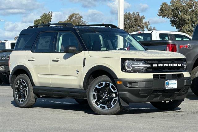 new 2024 Ford Bronco Sport car, priced at $37,215