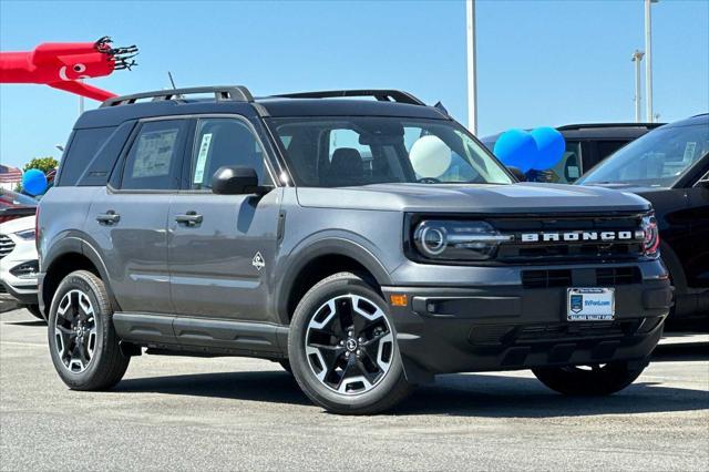 new 2024 Ford Bronco Sport car, priced at $37,075