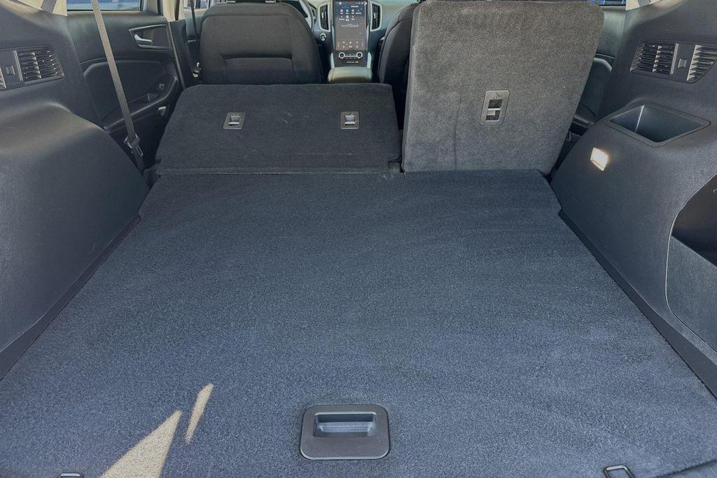 used 2024 Ford Edge car, priced at $31,995