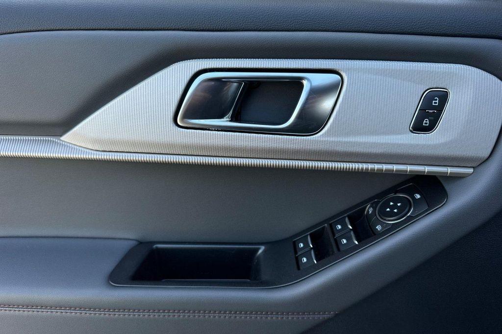new 2025 Ford Explorer car, priced at $45,464