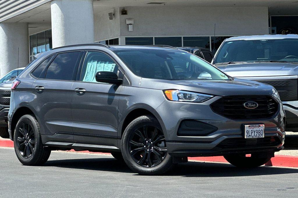 used 2024 Ford Edge car, priced at $31,995