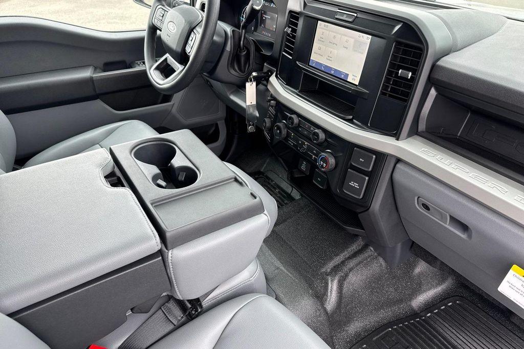 new 2025 Ford F-350 car, priced at $66,948