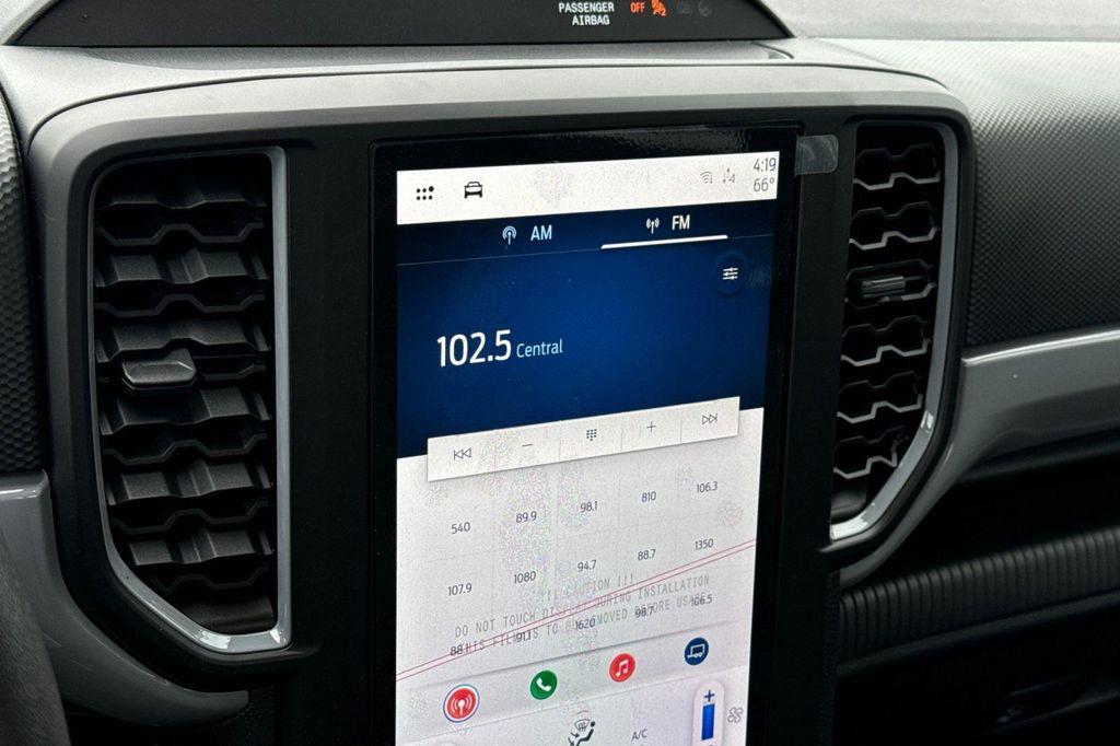 new 2025 Ford Ranger car, priced at $32,423