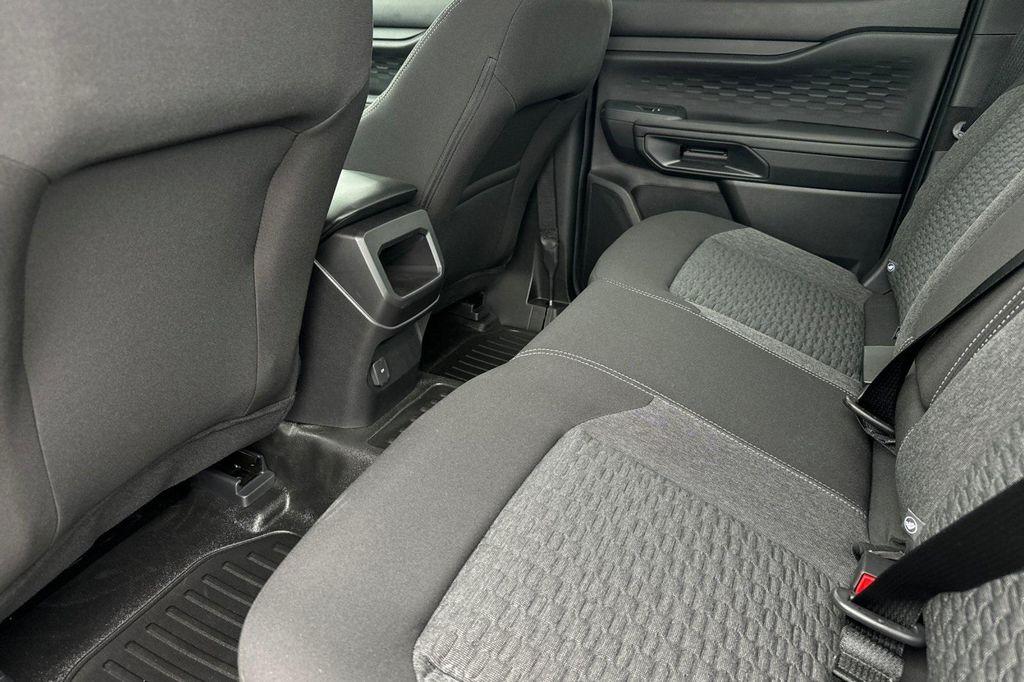 new 2025 Ford Ranger car, priced at $32,423