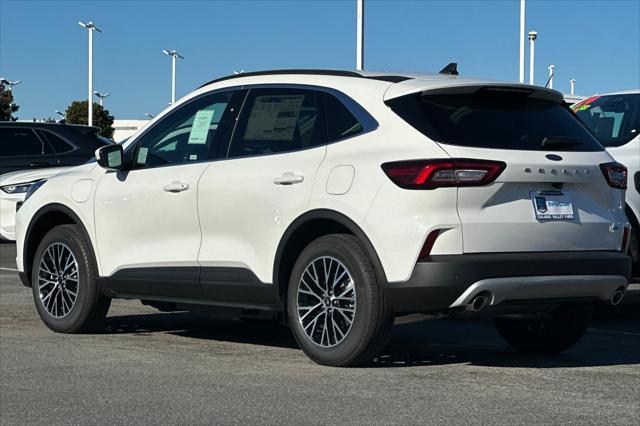 new 2025 Ford Escape car, priced at $38,552