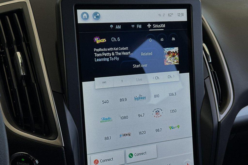 new 2024 Ford Edge car, priced at $40,630