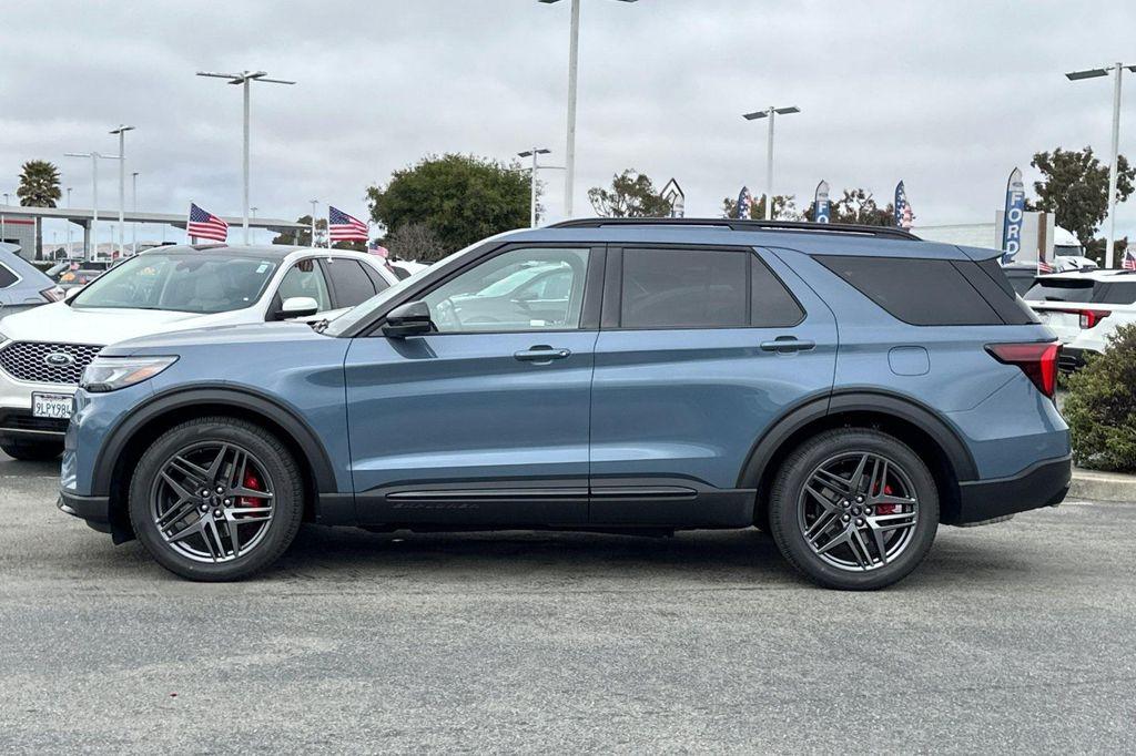 new 2025 Ford Explorer car, priced at $60,525