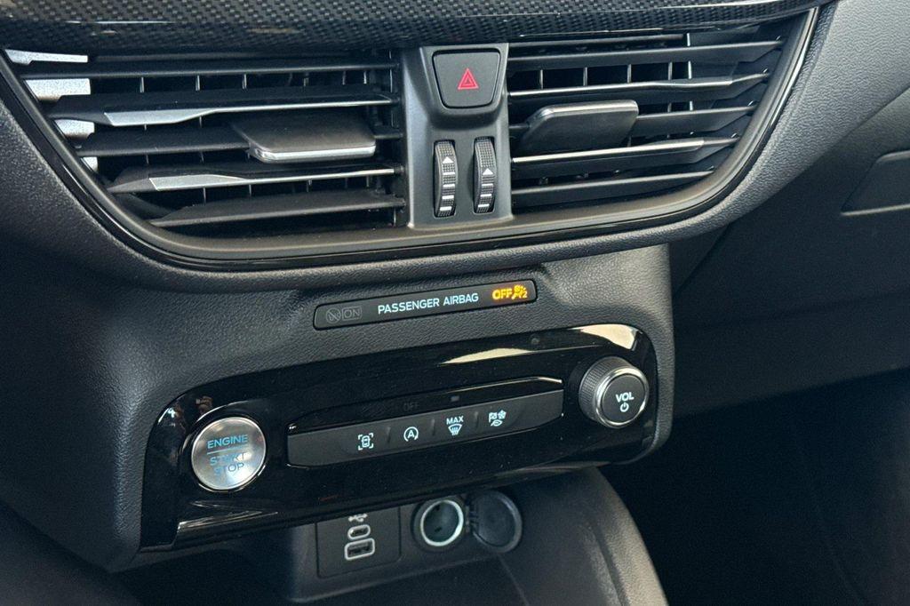 new 2025 Ford Escape car, priced at $28,133