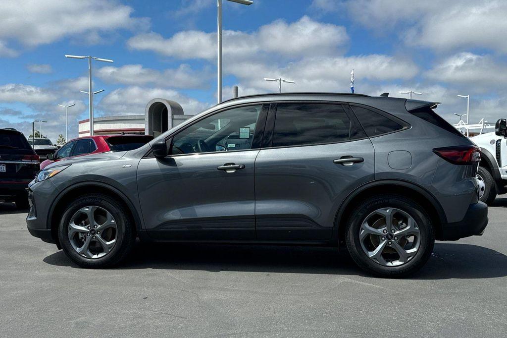 new 2025 Ford Escape car, priced at $28,133