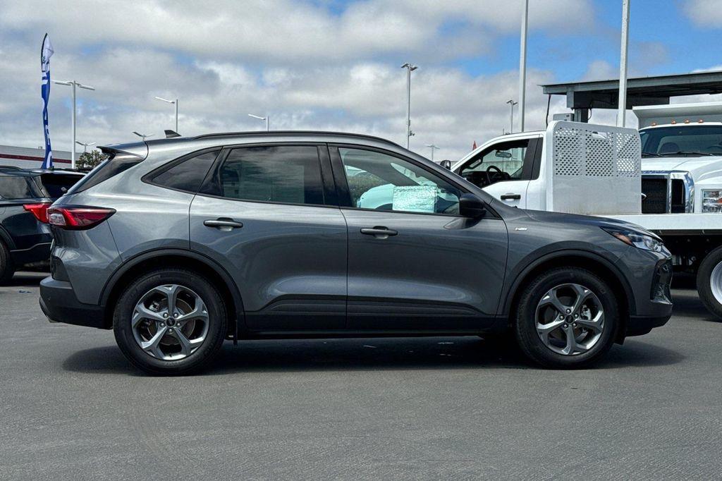new 2025 Ford Escape car, priced at $28,133