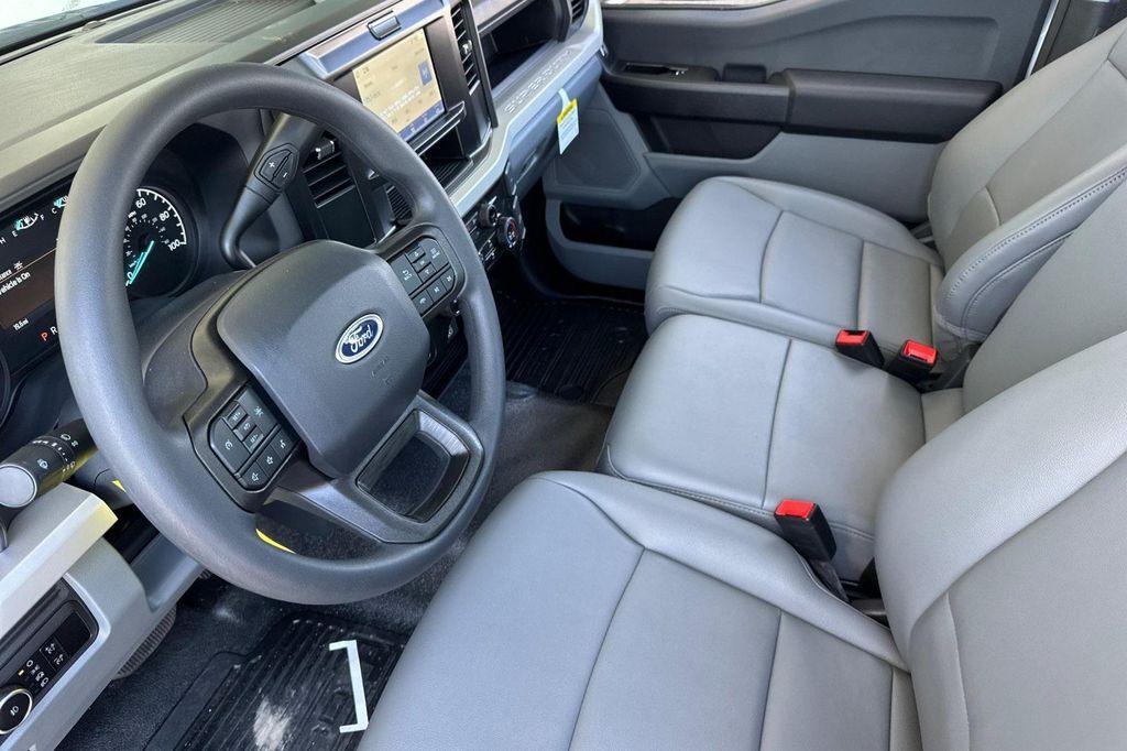 new 2025 Ford F-350 car, priced at $67,273
