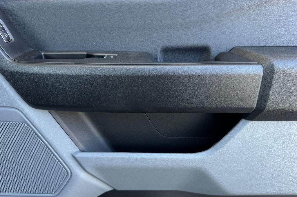 new 2025 Ford F-350 car, priced at $67,273