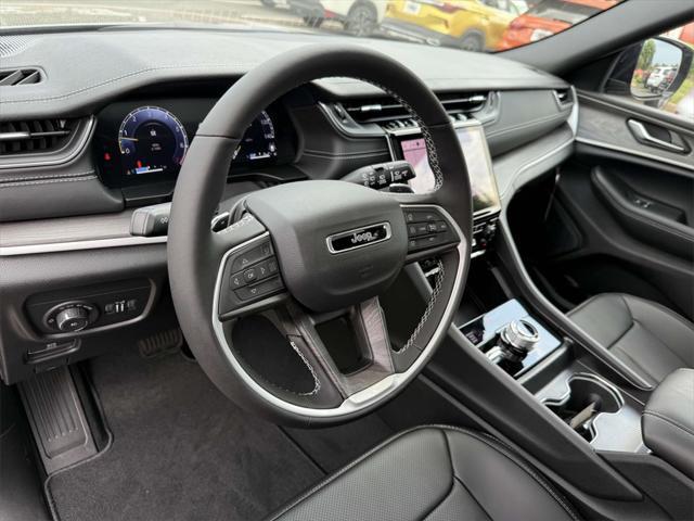 new 2025 Jeep Grand Cherokee car, priced at $45,927