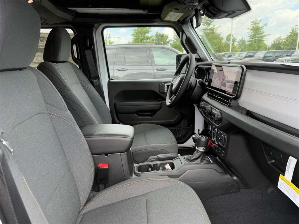new 2025 Jeep Wrangler car, priced at $50,515