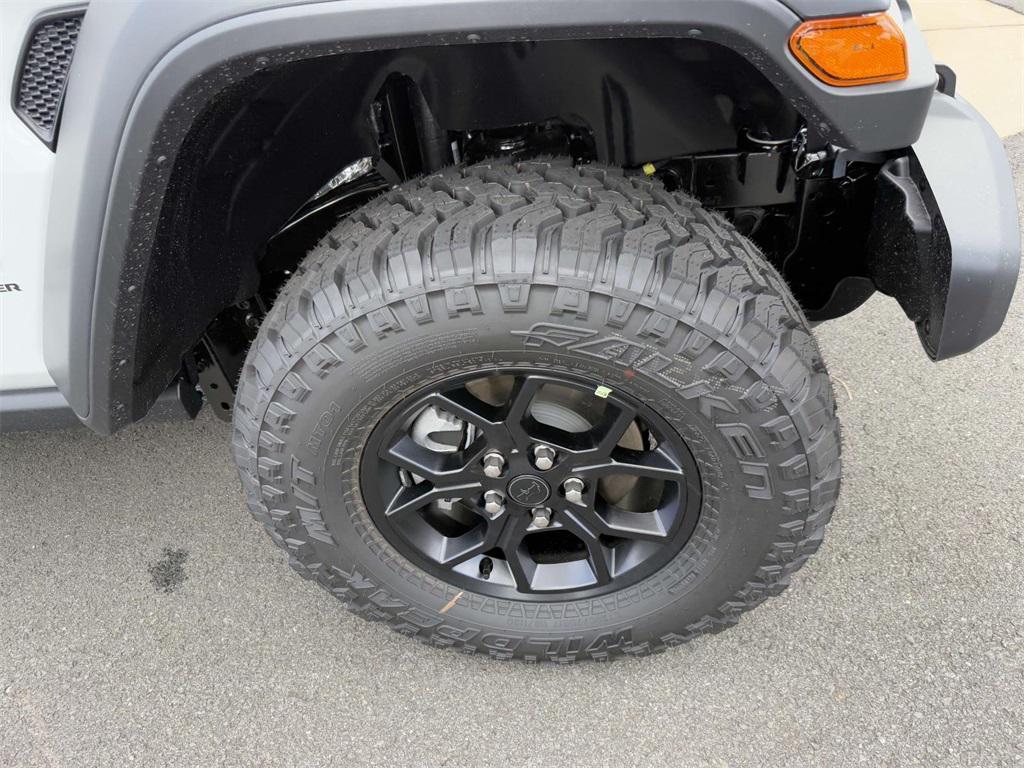 new 2025 Jeep Wrangler car, priced at $50,515